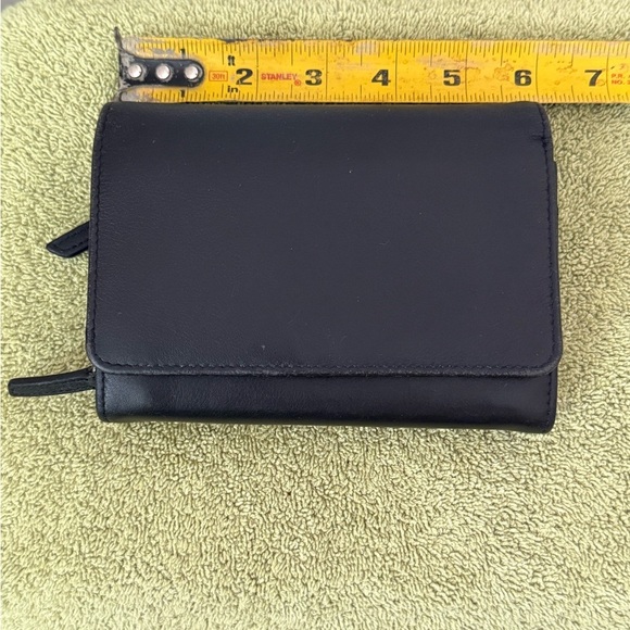 Alfred Dunhill Women's RFD Black Leather Expandable Leather Wallet/Clutch - Picture 2 of 11